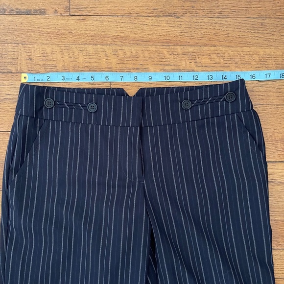 Trina Turk Pinstripe Blazer & Shorts Suit Set Made in USA Size 8 6 - Picture 12 of 16